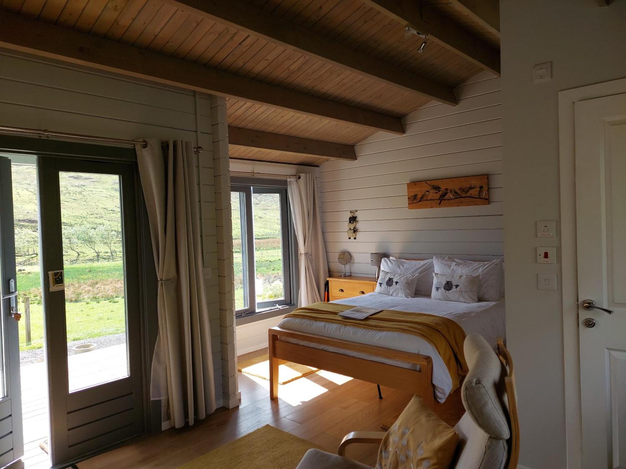 Crofters Cabin Bracadale Extérieur photo
